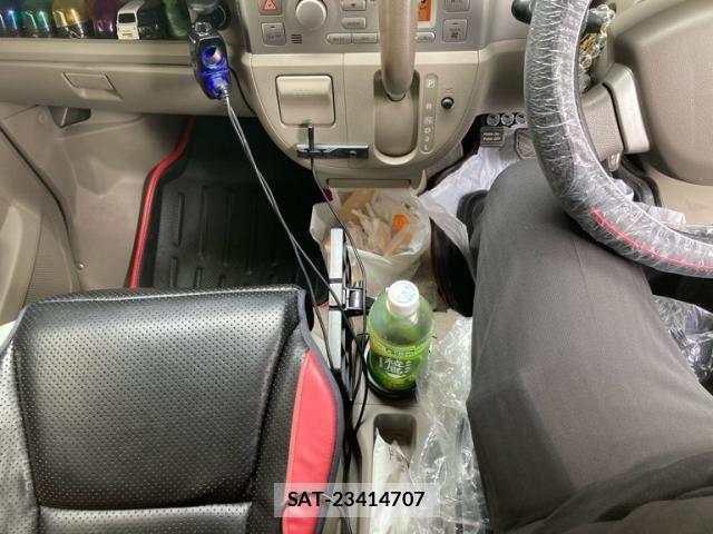 Suzuki EVERY WAGON 2009-07 8038582-15