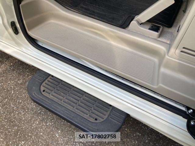 Suzuki EVERY WAGON 2022-09 8038579-9
