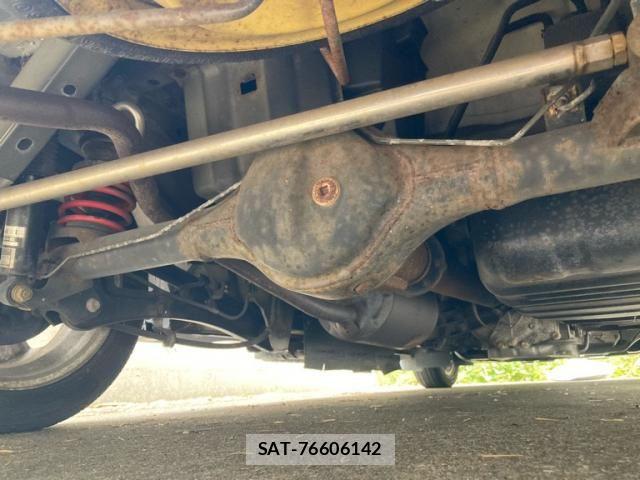 Suzuki EVERY WAGON 2010-02 8038583-23
