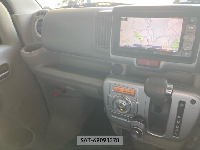 Suzuki EVERY WAGON 2016-12 8038580-11