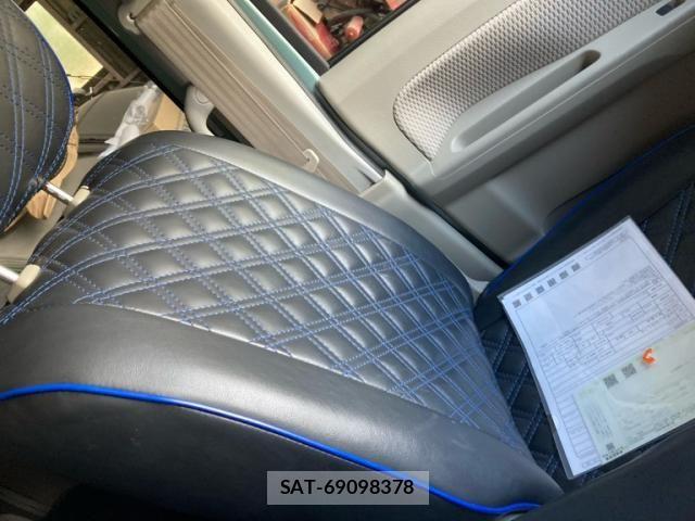 Suzuki EVERY WAGON 2016-12 8038580-12