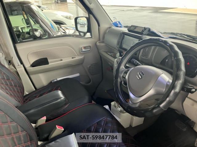 Suzuki EVERY WAGON 2015-04 8038581-11