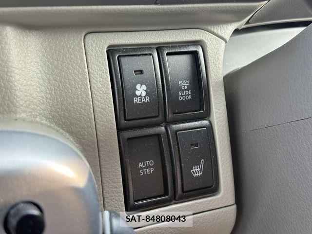 Suzuki EVERY WAGON 2023-06 8075792-17