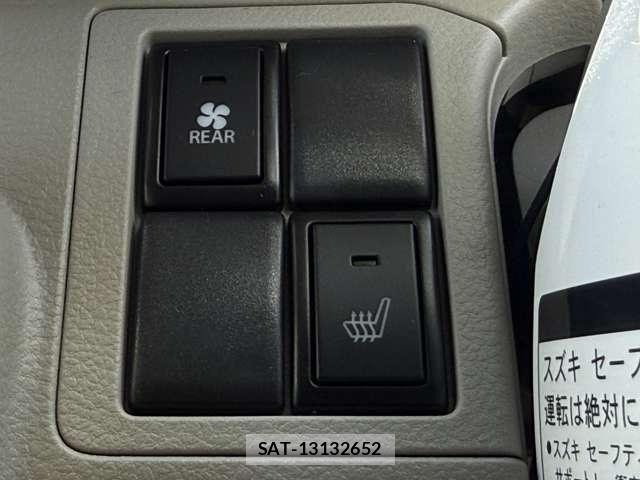 Suzuki EVERY WAGON 2019-08 8075802-15