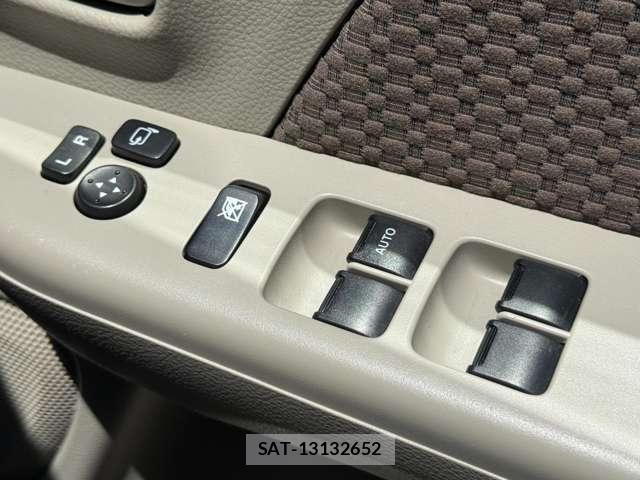 Suzuki EVERY WAGON 2019-08 8075802-20