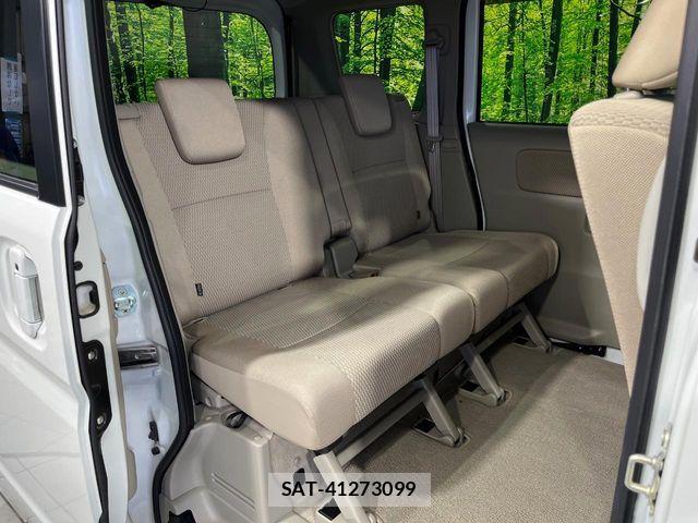 Suzuki EVERY WAGON 2023-11 8102142-8
