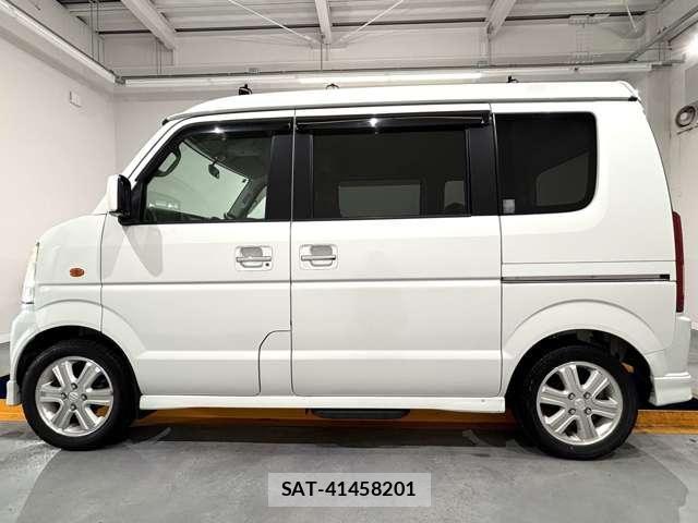 Suzuki EVERY WAGON 2009-06 8210493-4