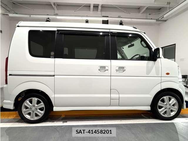 Suzuki EVERY WAGON 2009-06 8210493-8