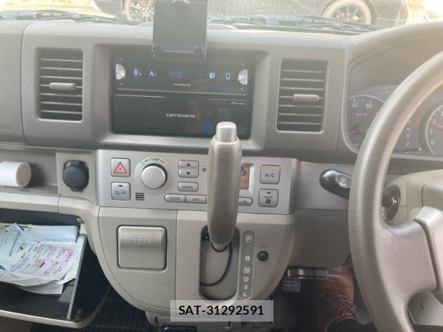 Suzuki EVERY WAGON 2009-07 8232015-17