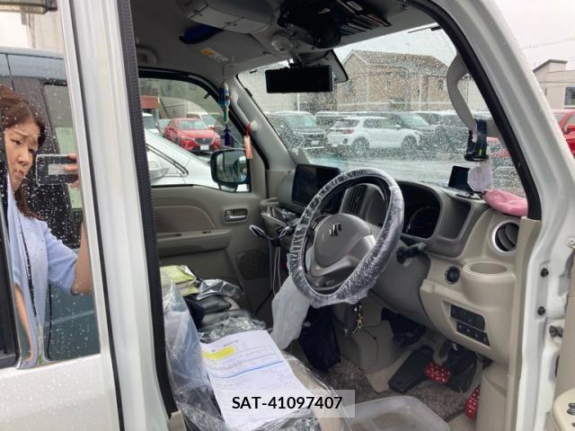 Suzuki EVERY WAGON 2018-06 8246865-16