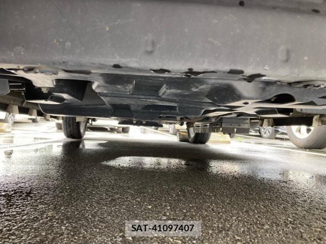 Suzuki EVERY WAGON 2018-06 8246865-3