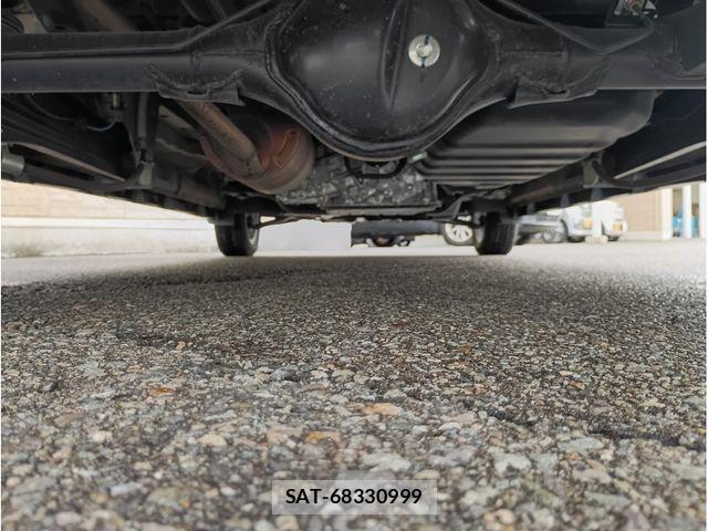 Suzuki EVERY WAGON 2025-10 8246862-17