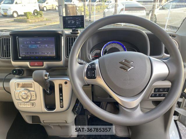Suzuki EVERY WAGON 2020-01 8317445-12