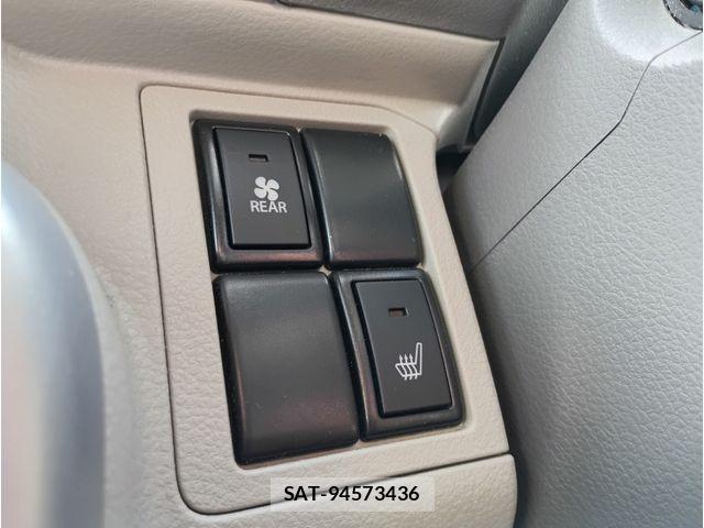 Suzuki EVERY WAGON 2023-12 8317448-14