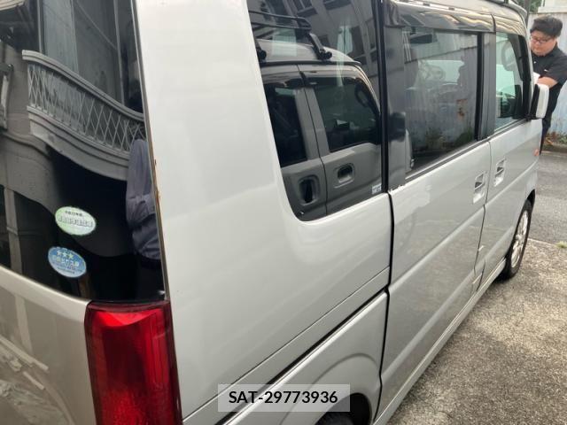 Suzuki EVERY WAGON 2007-10 8317447-9