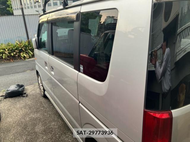 Suzuki EVERY WAGON 2007-10 8317447-10