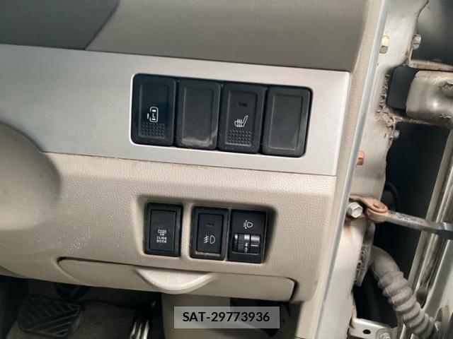 Suzuki EVERY WAGON 2007-10 8317447-16