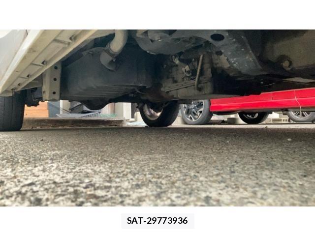 Suzuki EVERY WAGON 2007-10 8317447-23