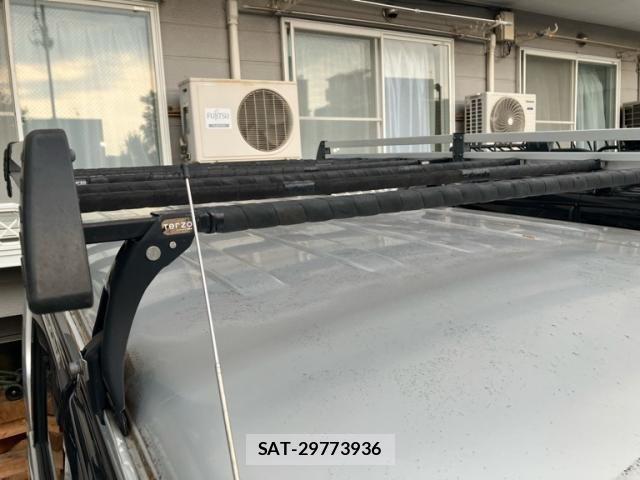 Suzuki EVERY WAGON 2007-10 8317447-8