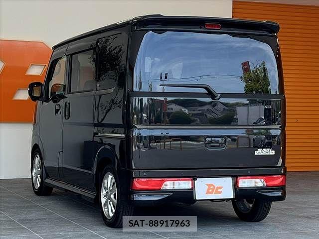 Suzuki EVERY WAGON 2025-03 8338076-12