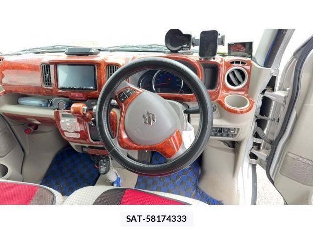 Suzuki EVERY WAGON 2017-03 8355698-9