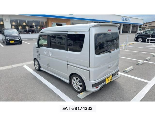 Suzuki EVERY WAGON 2017-03 8355698-1