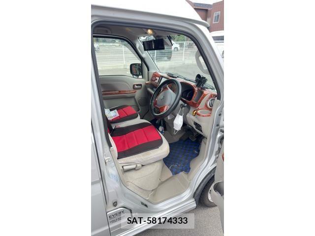 Suzuki EVERY WAGON 2017-03 8355698-4