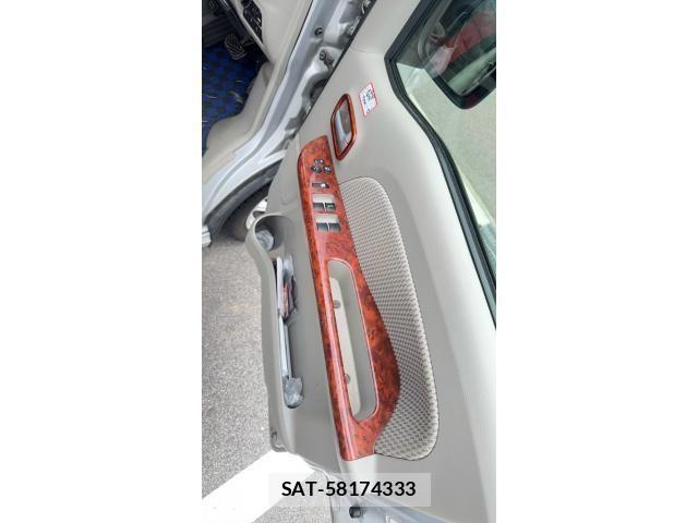 Suzuki EVERY WAGON 2017-03 8355698-7