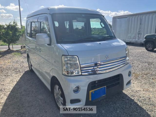 Suzuki EVERY WAGON 2011-12 8369099-1