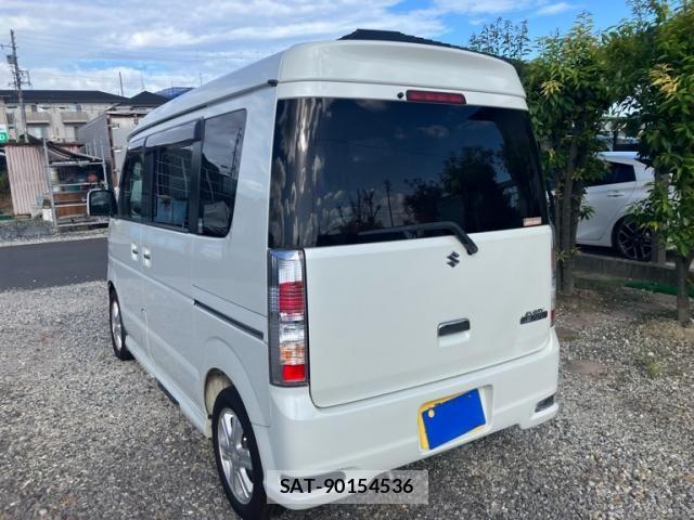 Suzuki EVERY WAGON 2011-12 8369099-3