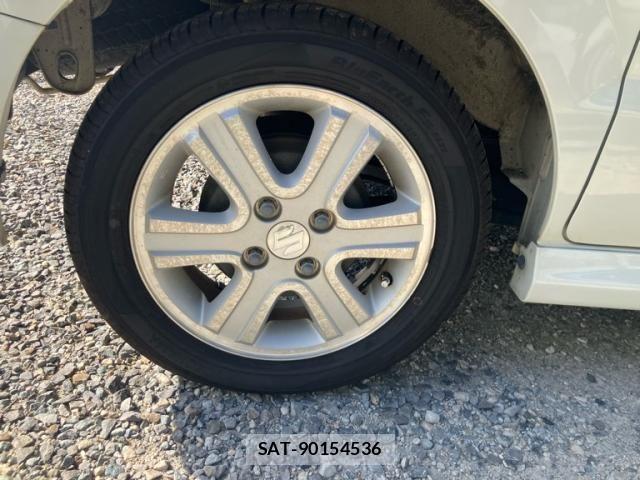 Suzuki EVERY WAGON 2011-12 8369099-5