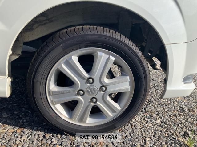 Suzuki EVERY WAGON 2011-12 8369099-7