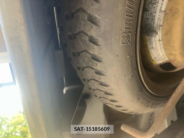 Suzuki EVERY WAGON 2006-04 8369102-12