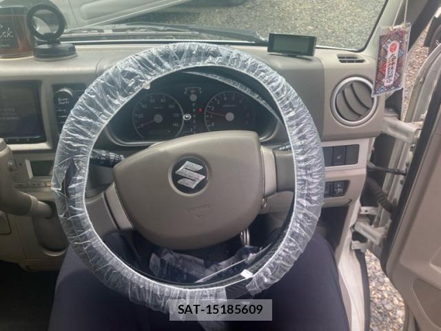 Suzuki EVERY WAGON 2006-04 8369102-18
