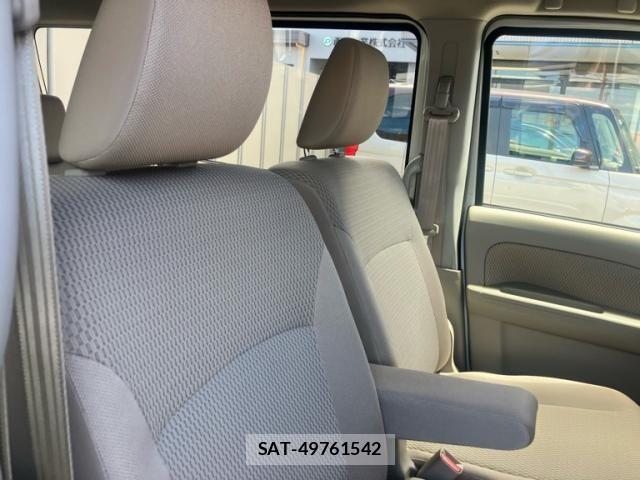 Suzuki EVERY WAGON 2024-09 8369098-10