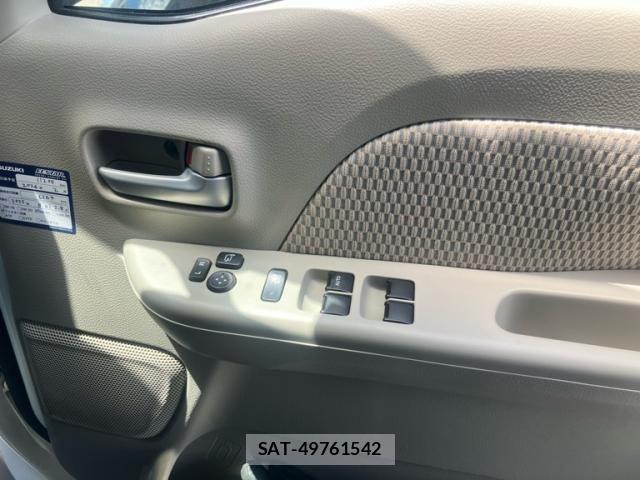 Suzuki EVERY WAGON 2024-09 8369098-15