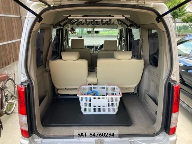 Suzuki EVERY WAGON 2009-05 8415228-12
