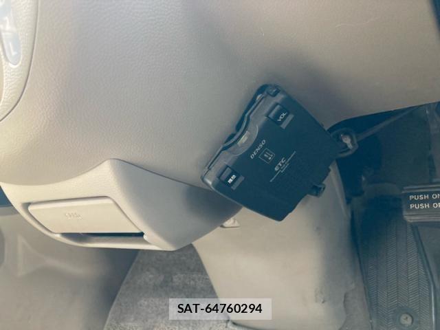 Suzuki EVERY WAGON 2009-05 8415228-19