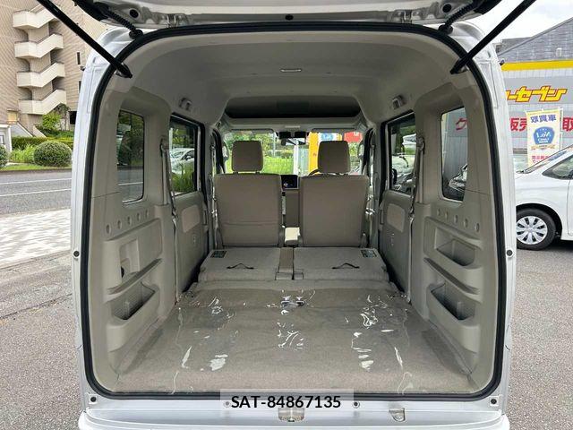 Suzuki EVERY WAGON 2023-02 8415230-25