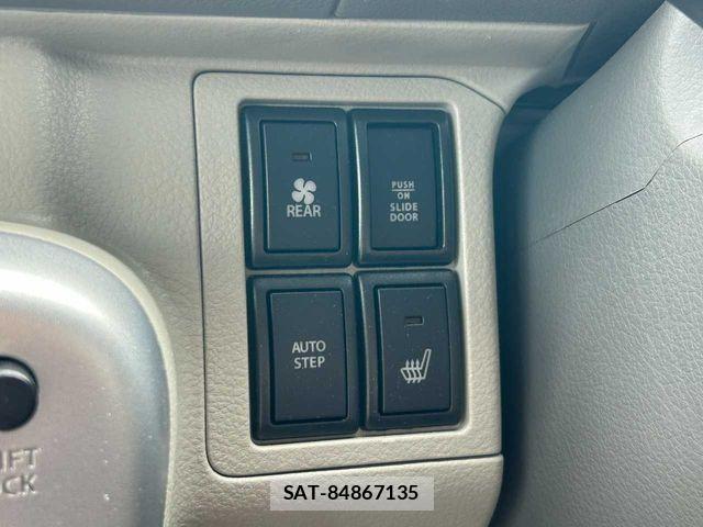 Suzuki EVERY WAGON 2023-02 8415230-4