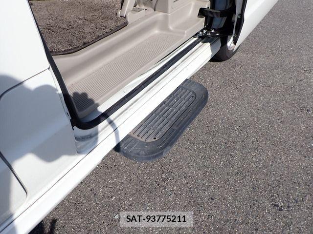 Suzuki EVERY WAGON 2019-09 8527615-14