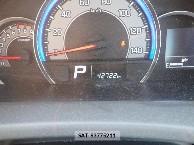 Suzuki EVERY WAGON 2019-09 8527615-16