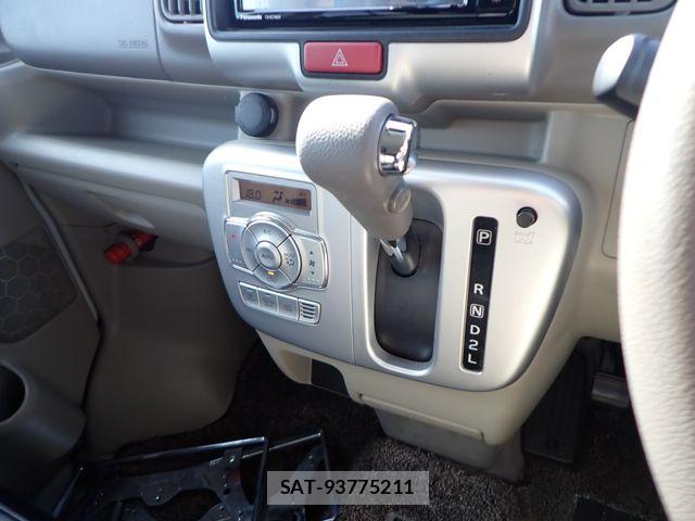 Suzuki EVERY WAGON 2019-09 8527615-18