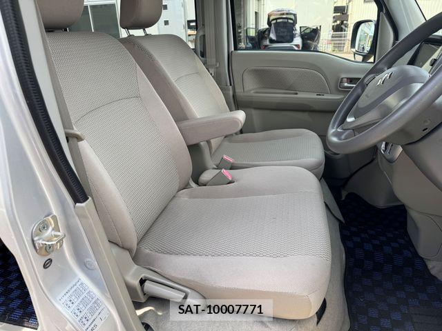 Suzuki EVERY WAGON 2017-08 8527619-21