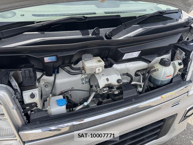 Suzuki EVERY WAGON 2017-08 8527619-26