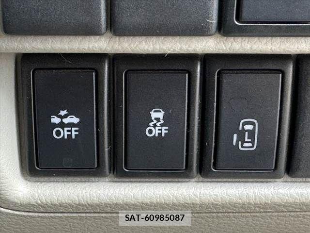 Suzuki EVERY WAGON 2016-04 8527618-4