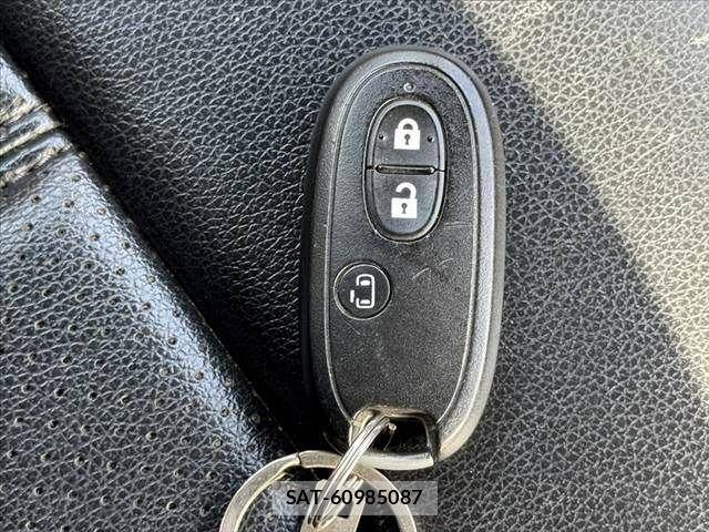 Suzuki EVERY WAGON 2016-04 8527618-6
