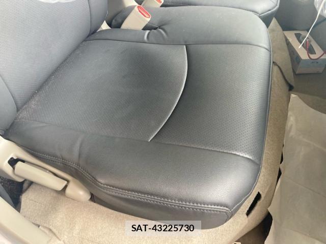 Suzuki EVERY WAGON 2025-03 8527617-13