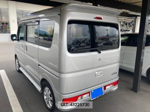 Suzuki EVERY WAGON 2025-03 8527617-19