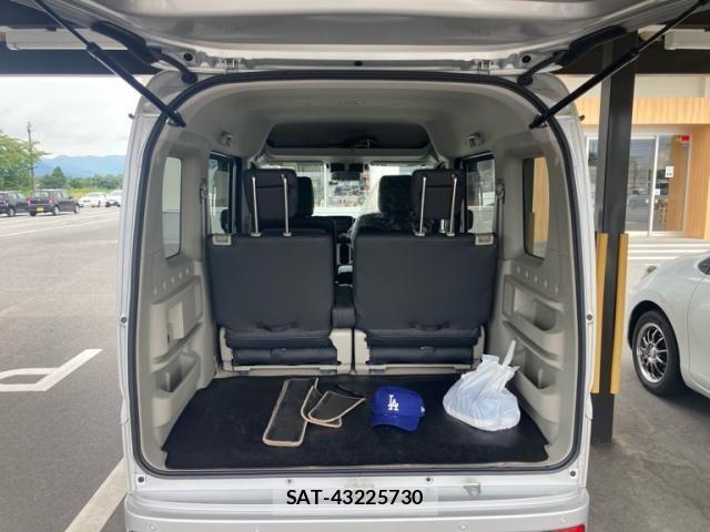 Suzuki EVERY WAGON 2025-03 8527617-20